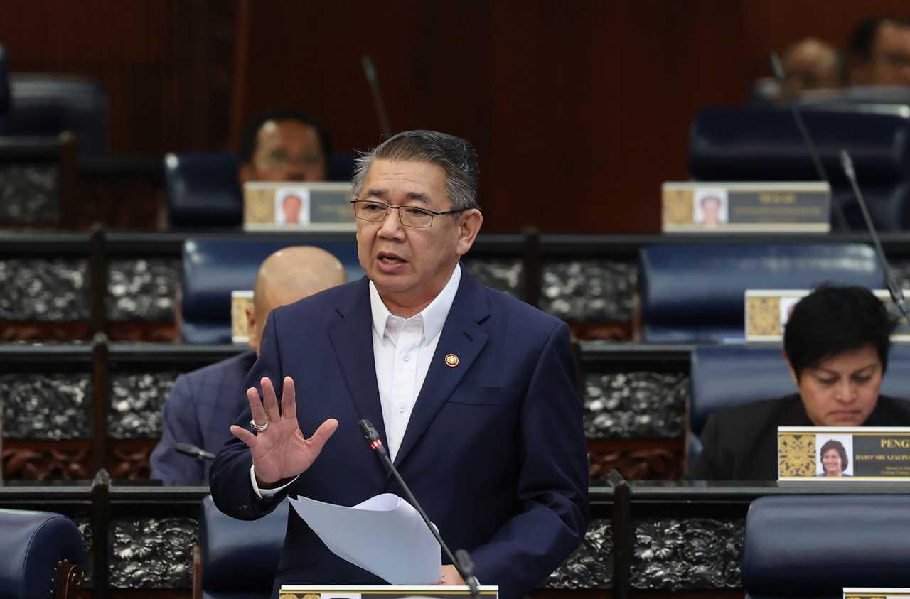 Minister of Domestic Trade and Cost of Living, Salahuddin Ayub, speaking during the oral question-and-answer session in the Dewan Rakyat today. Photo: Bernama.