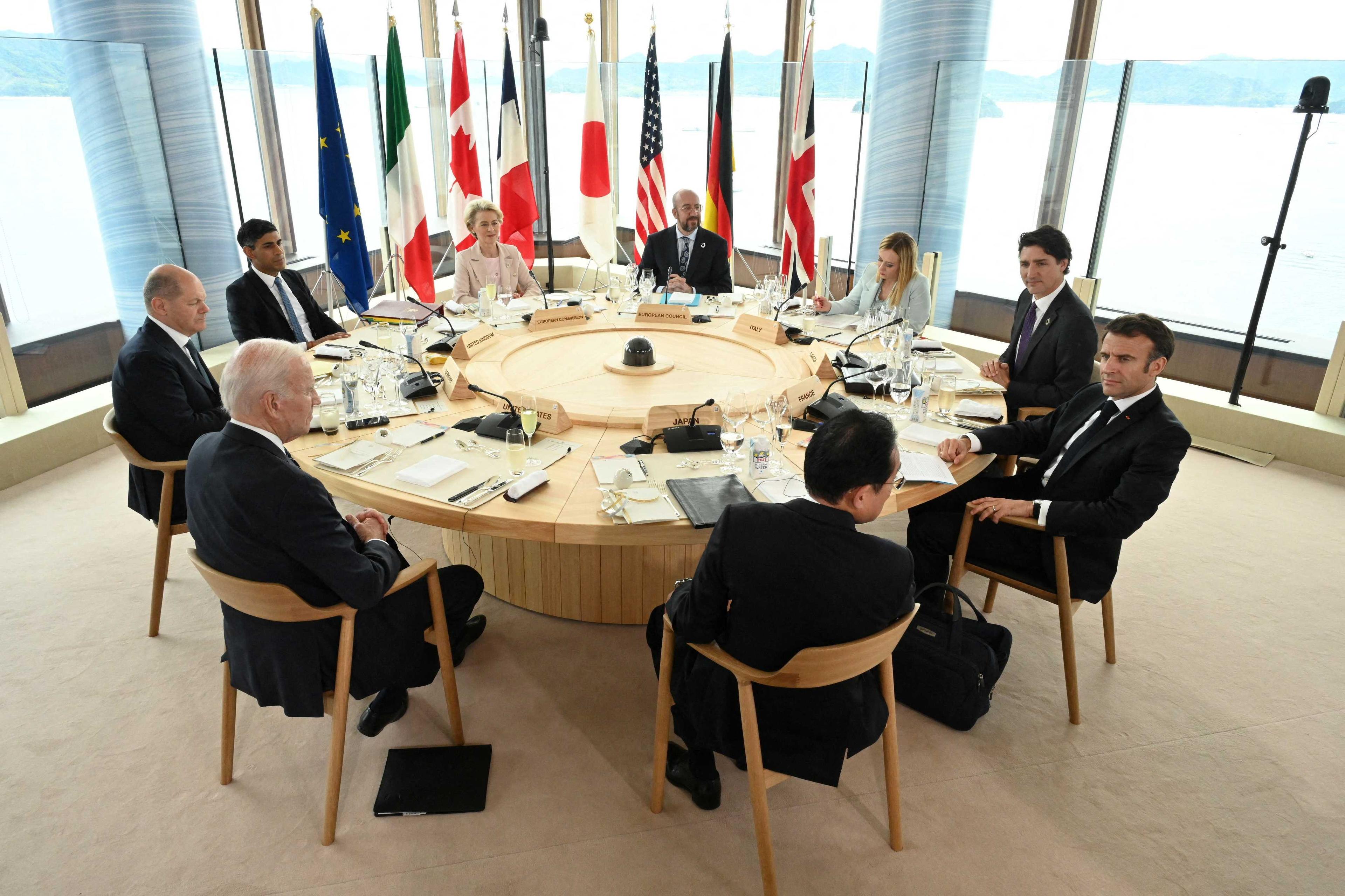 Members of the G7 attend a working lunch meeting at the summit in Hiroshima, western Japan May 19, in this handout photo released by Ministry of Foreign Affairs of Japan. Photo: Reuters