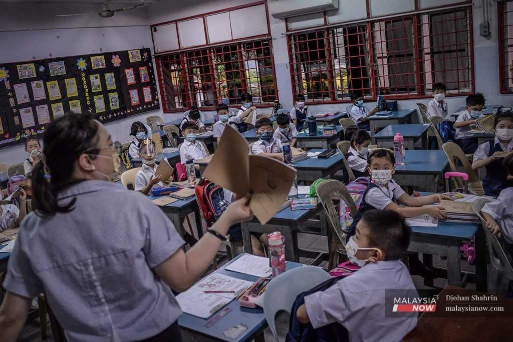 The education ministry abolished the UPSR and PT3 last year to strengthen school-based and classroom-based approaches.
