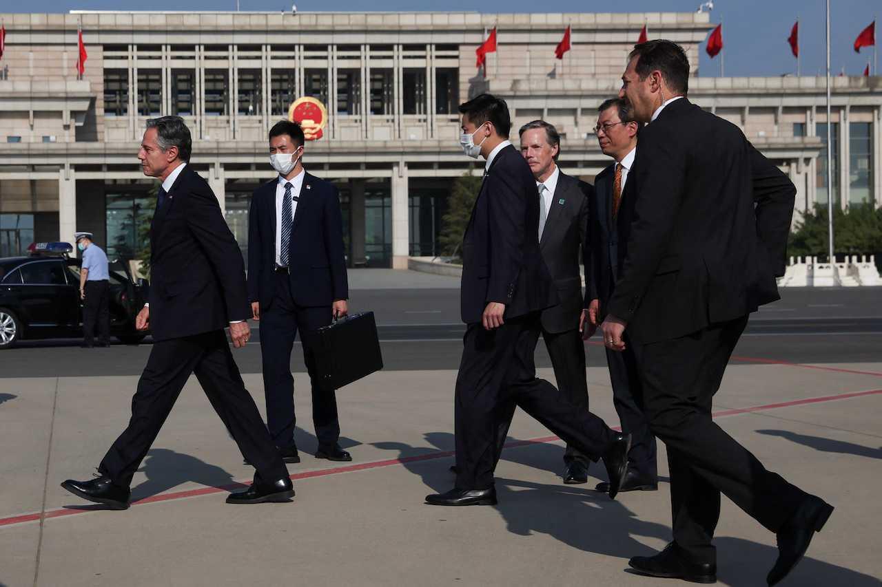 US Secretary of State Antony Blinken walks after arriving in Bejing, China, June 18. Photo: Reuters