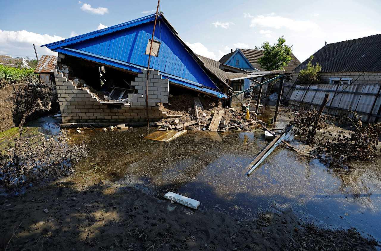 A view shows a destroyed house after floodwaters receded following the collapse of the Nova Kakhovka Dam in the course of Russia-Ukraine conflict, in the town of Hola Prystan in the Kherson region, Russian-controlled Ukraine, June 16. Photo: Reuters