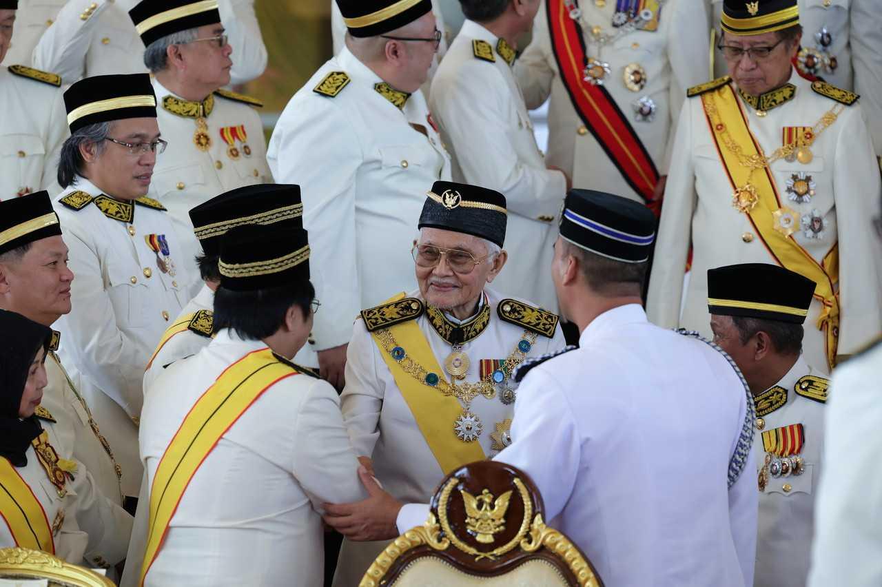 The Yang di-Pertua Negeri of Sarawak Abdul Taib Mahmud (centre). Photo: Bernama