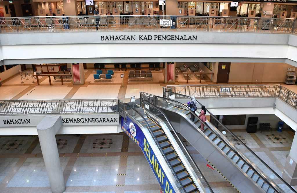 The Human Rights Commission of Malaysia says the proposed amendments to the country's citizenship laws aggravates the subsumption of children's rights under their parents. Photo: Bernama