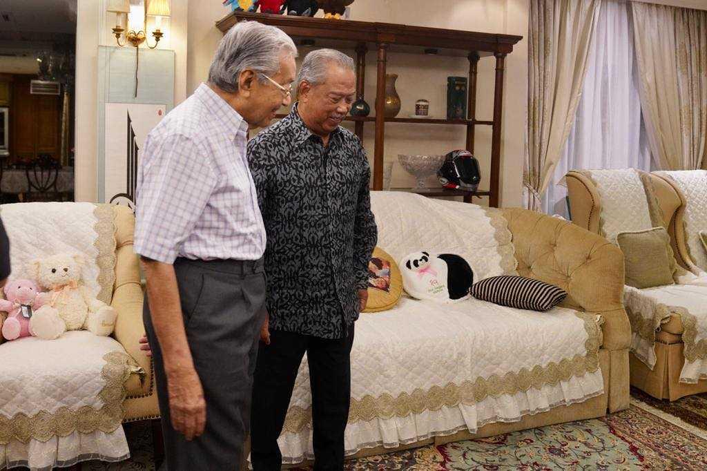 Former leaders Muhyiddin Yassin and Dr Mahathir Mohamad in a meeting at the latter's home on July 4. Photo: Facebook 
