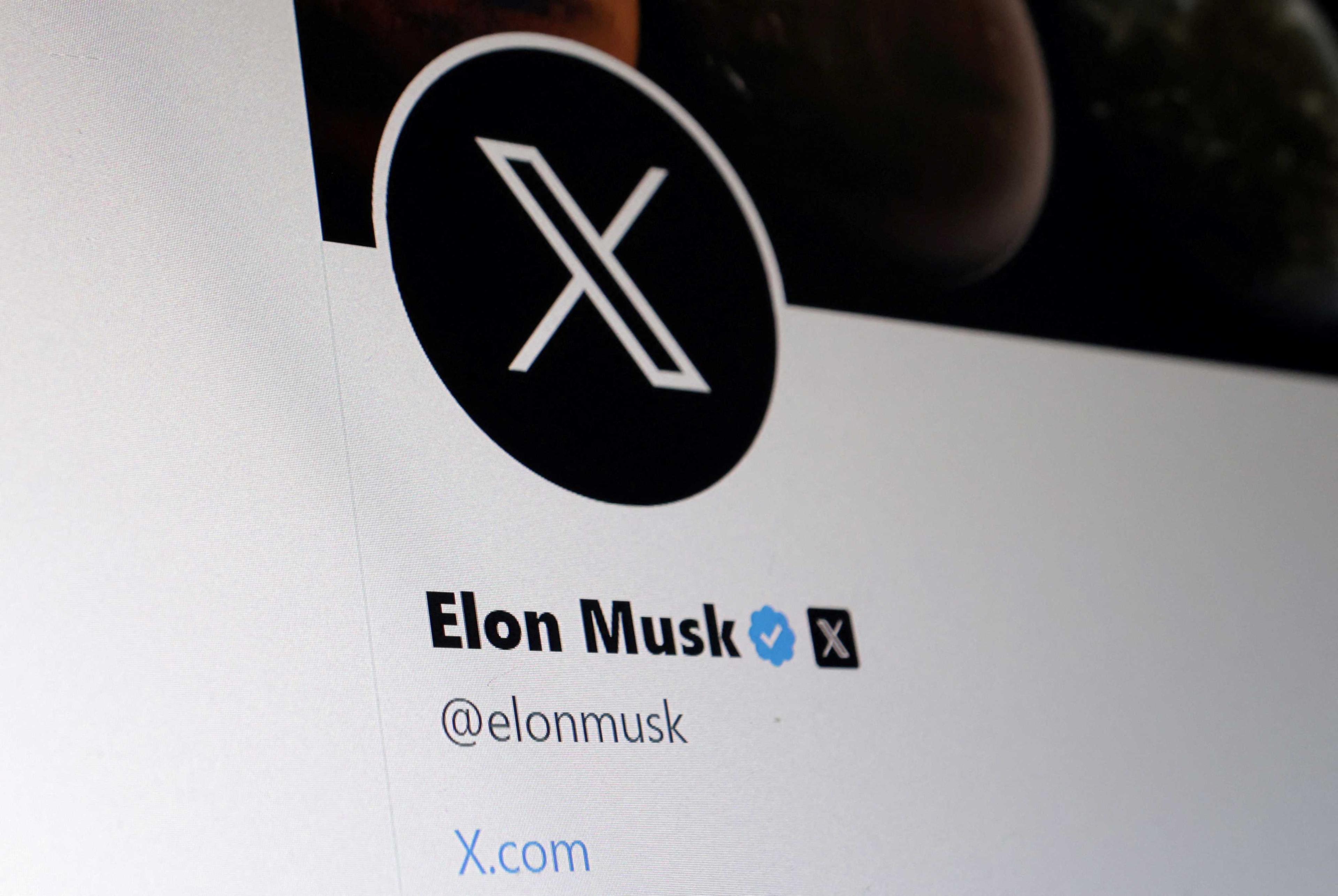 Akaun Twitter Elon Musk dilihat dalam ilustrasi ini diambil pada 24 Julai. Gambar: Reuters