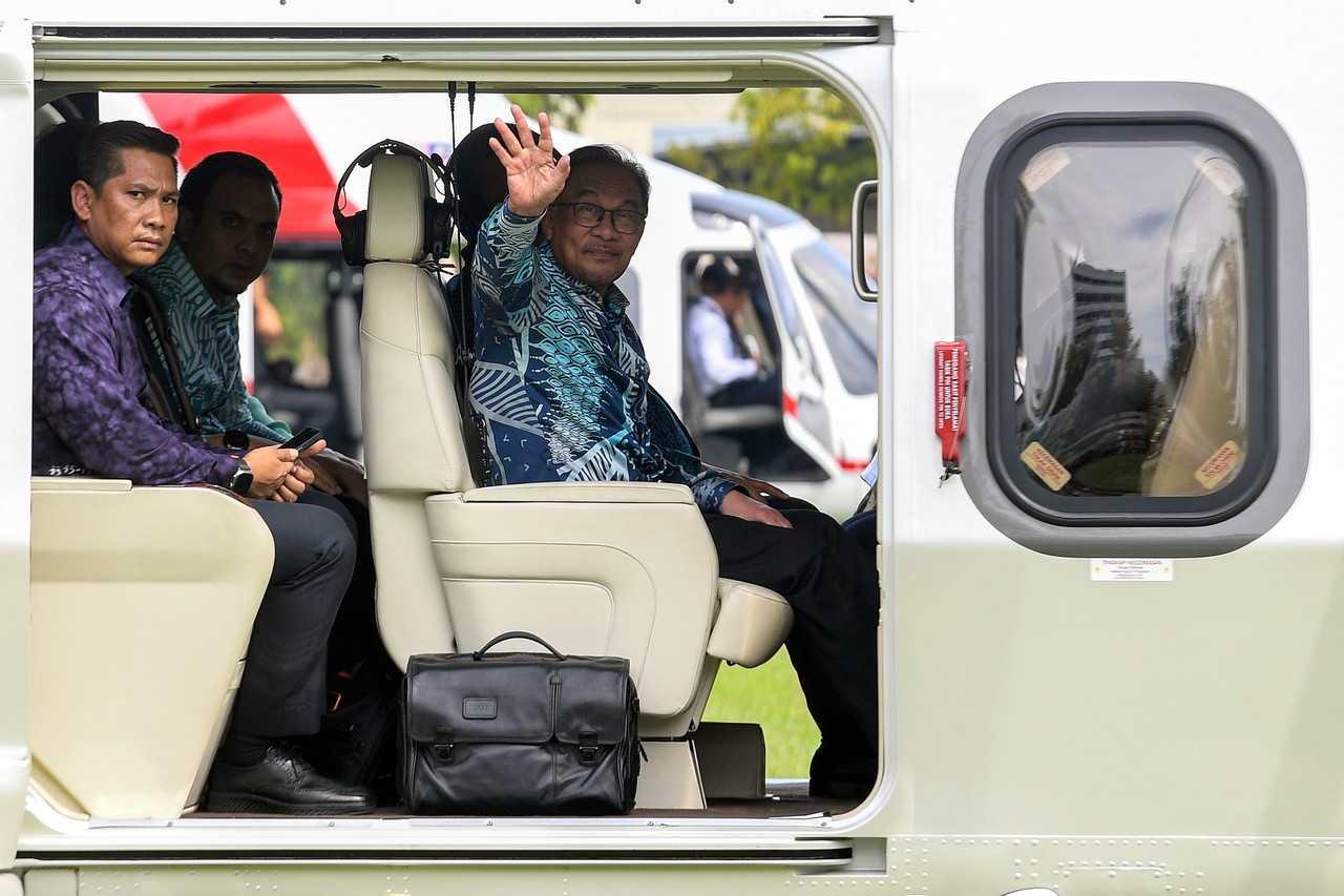 Anwar Ibrahim has made no apology over his use of a government helicopter to get to campaign events, saying it is his right as prime minister. Photo: Bernama