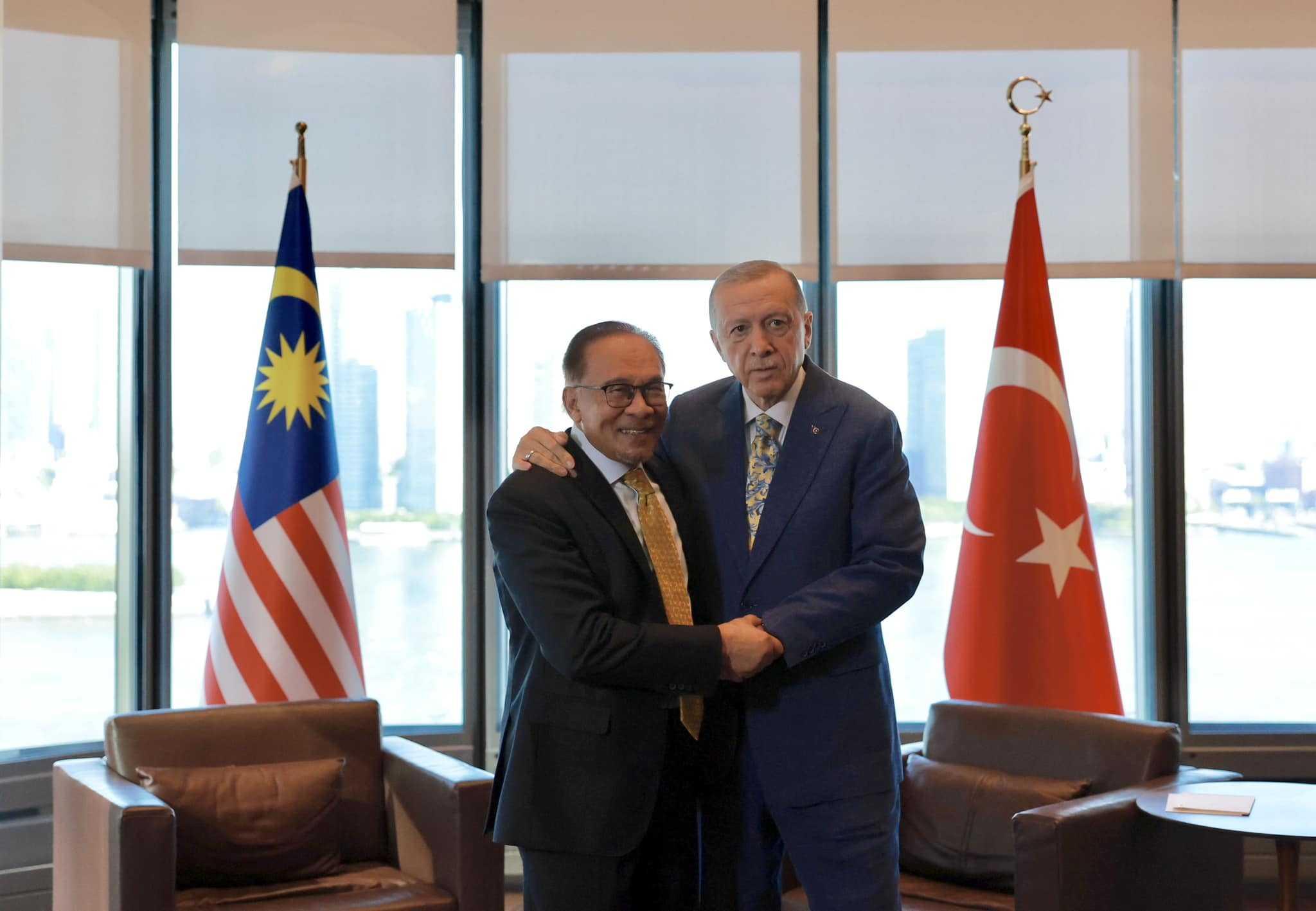 Prime Minister Anwar Ibrahim with Turkey President Recep Tayyip Erdogan at the Turkish House in New York, Sept 21. Photo: Facebook 
