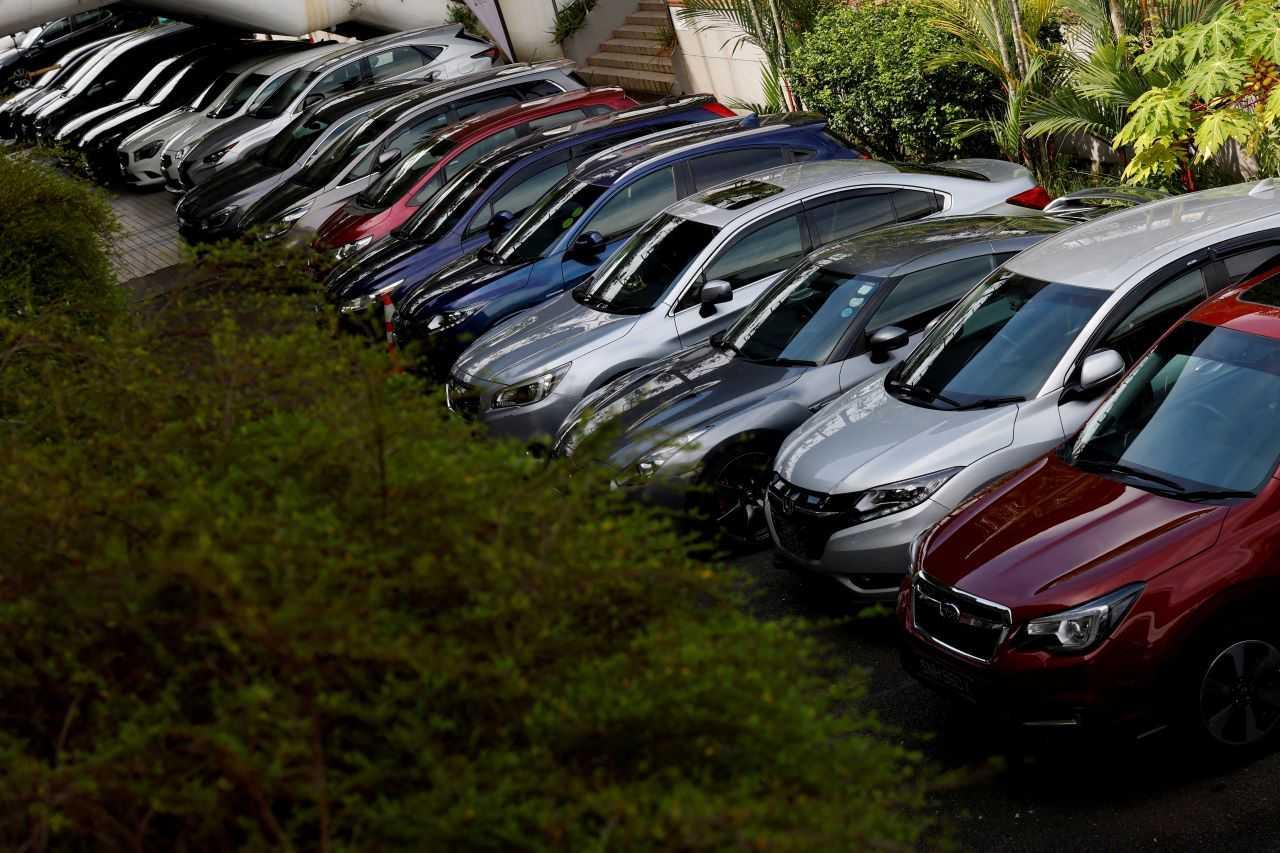 Cars for sale are parked at used car dealerships in Singapore Oct 17, 2022. Photo: Reuters