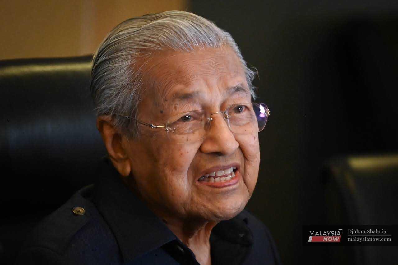 Dr Mahathir Mohamad.