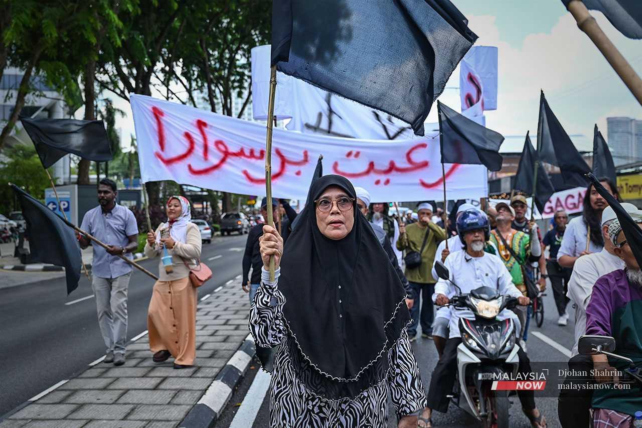 KgSungaiBaru_protest4_Mnow_110725