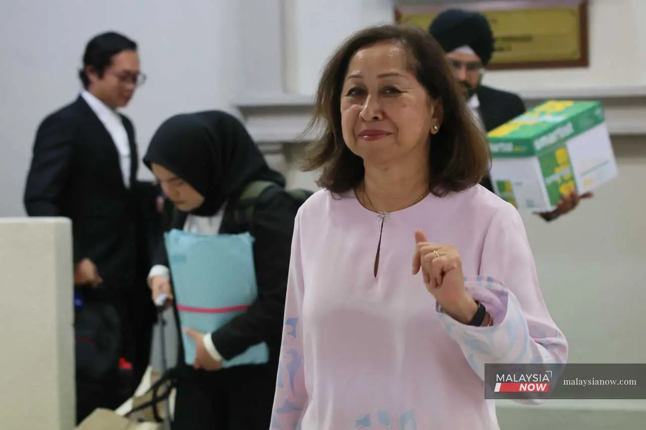 Na'imah Abdul Khalid, widow of Daim Zainuddin.