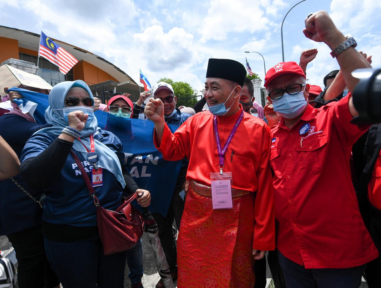 Calon Perikatan Nasional (PN), Hajiji Noor. Gambar: Bernama