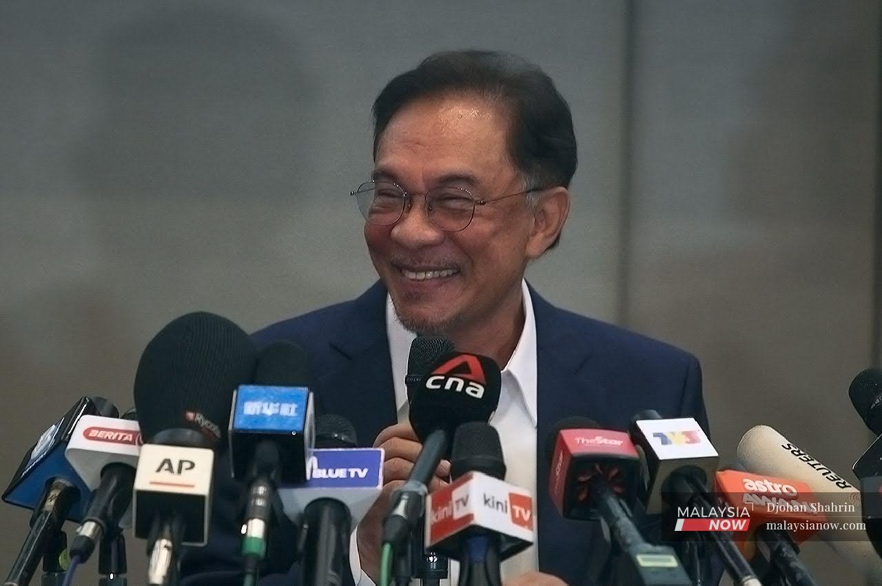 PKR president Anwar Ibrahim at the press conference in Kuala Lumpur where he said he had the majority support of MPs.