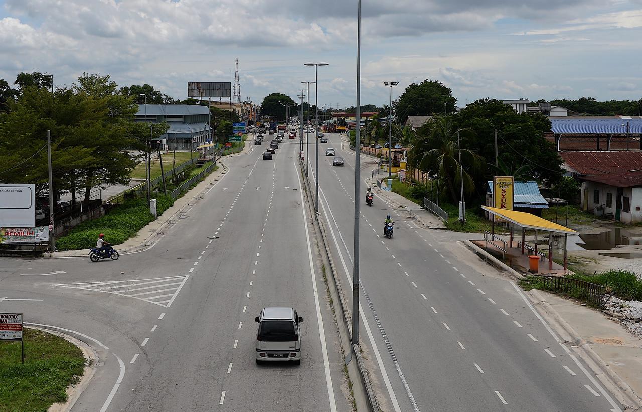 Suasana di sekitar Pekan Meru, Klang.Kerajaan bakal mengenakan Perintah Kawalan Pergerakan Bersyarat (PKPB) di zon merah iaitu Sandakan, Papar, Tuaran di Sabah dan Klang di Selangor, bermula 9 Oktober. Gambar: Bernama.