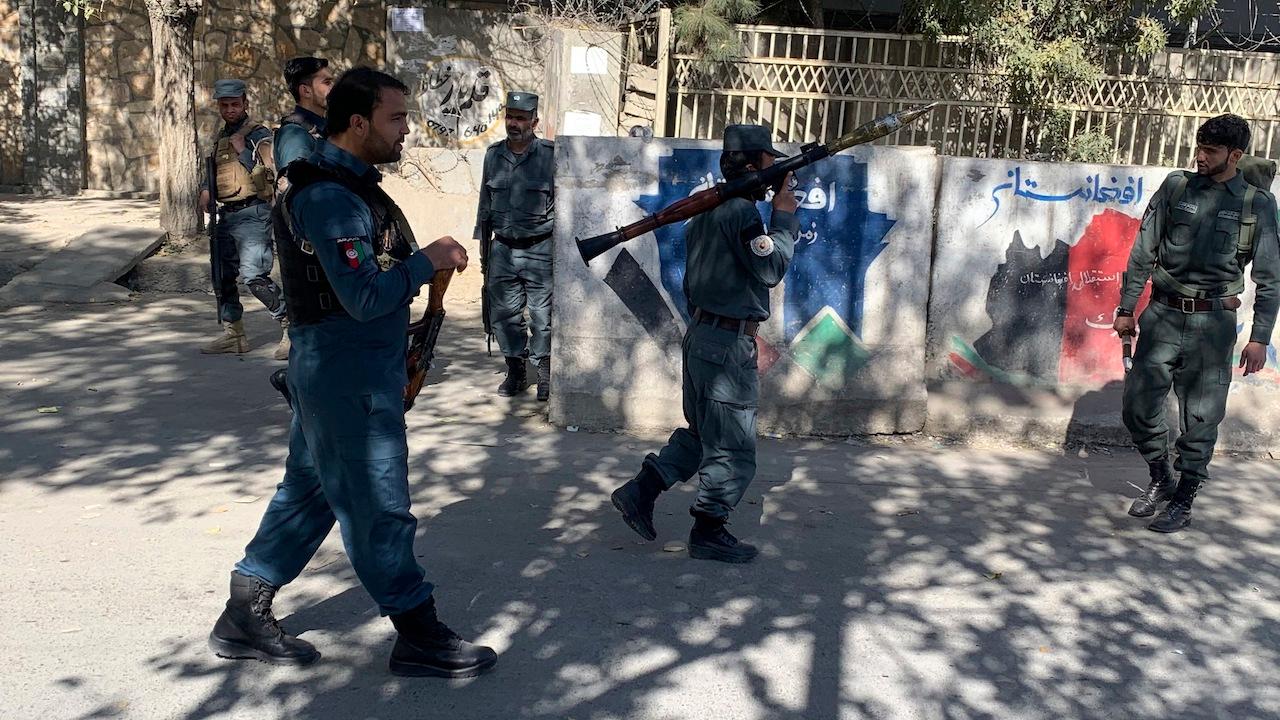 Afghan police arrive at the site of an attack at Kabul University in Kabul, Nov 2. Photo: AP