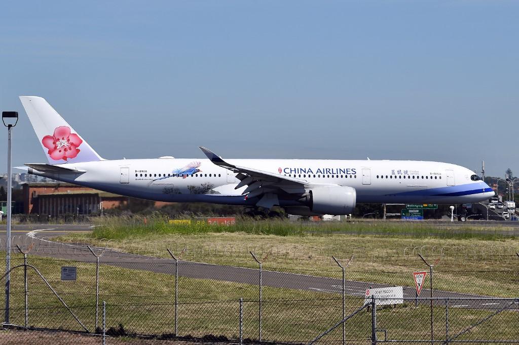 A China Airlines plane taxies at Sydney Airport in Sydney on March 19. Photo: AFP
