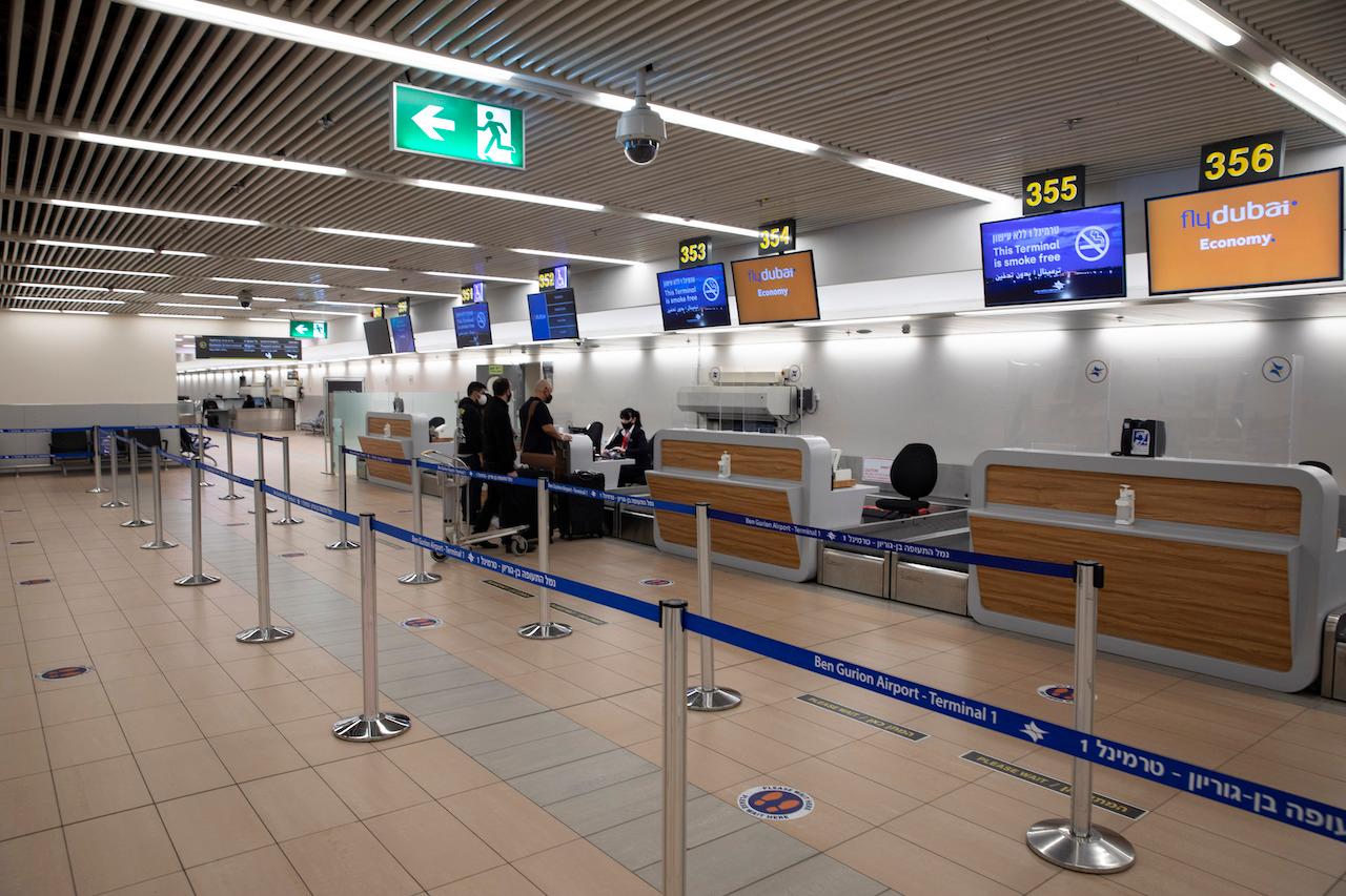 Israelis prepare to fly to Dubai at the Ben Gurion airport near Tel Aviv, Israel, Dec 3. Photo: AP