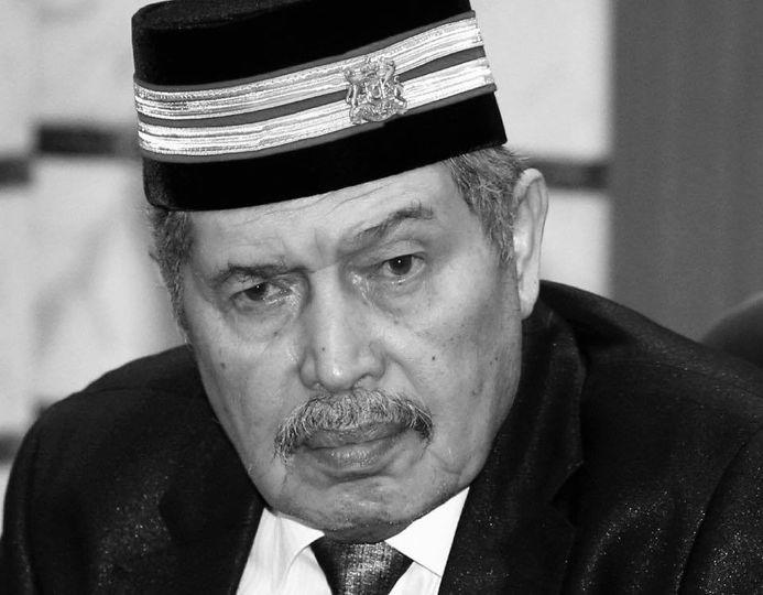 Bekas speaker DUN Johor Mohamad Aziz meninggal dunia malam tadi. Gambar: Facebook