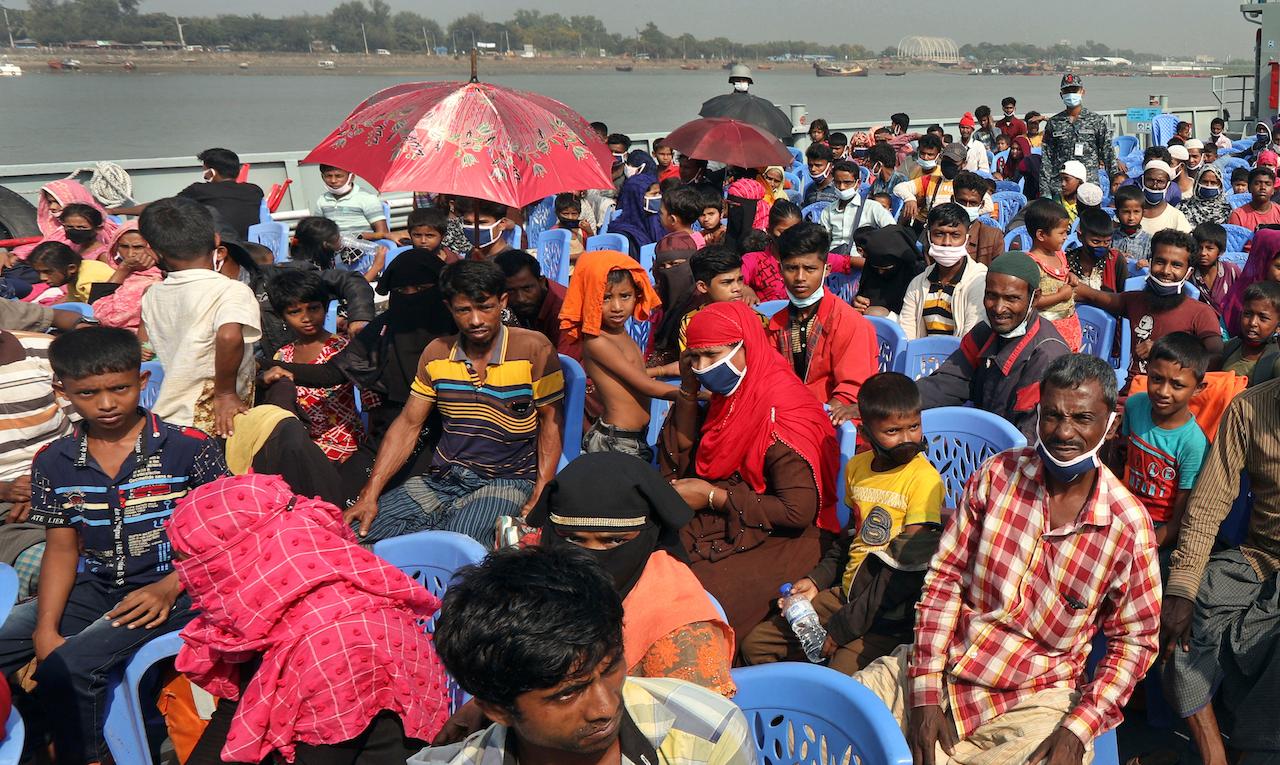 Rohingya refugees are transported on a naval vessel to Bhashan Char, or floating island, in the Bay of Bengal, from Chittagong, Bangladesh, Dec 4. Photo: AP