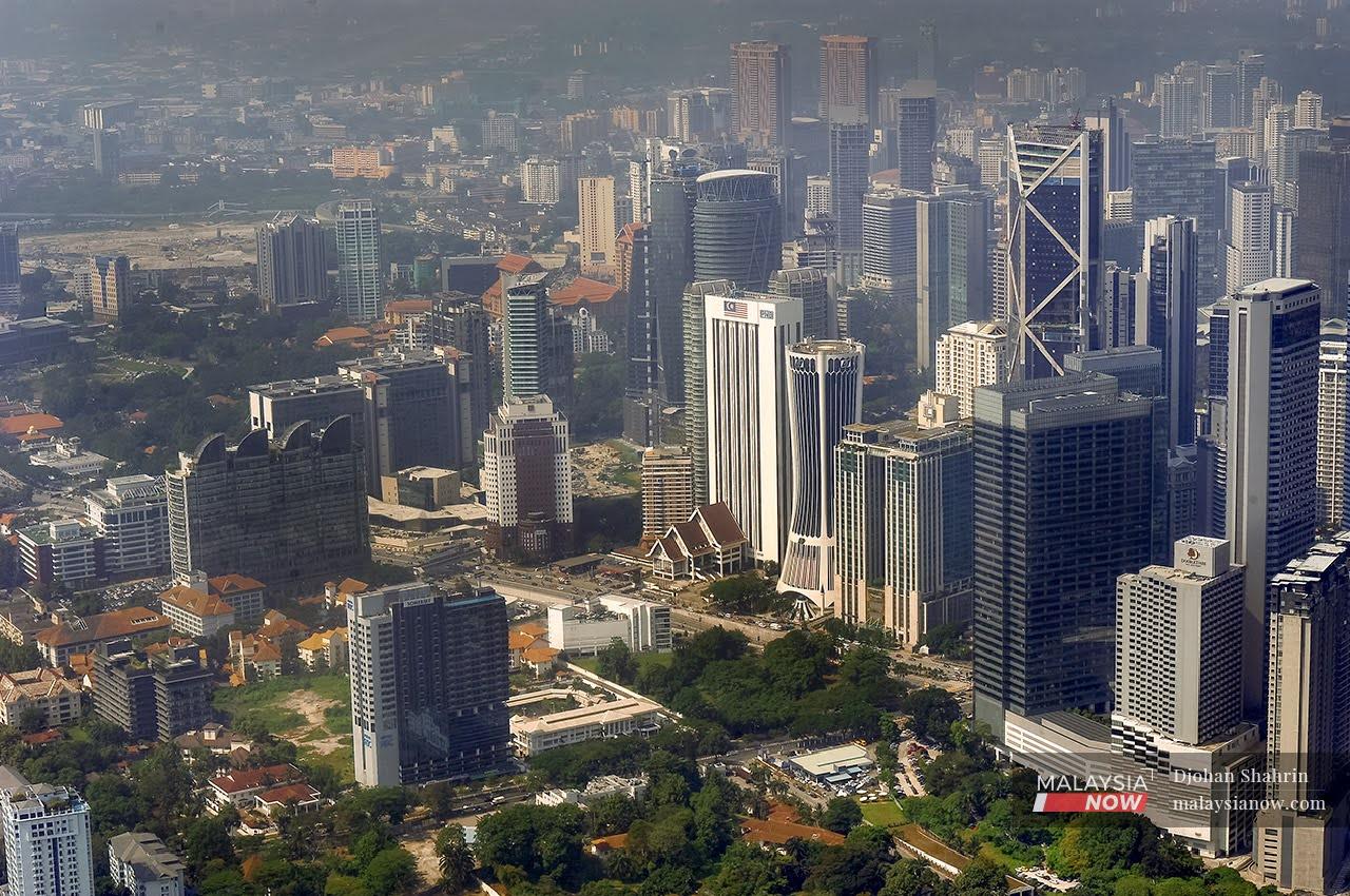 Demand for subsale property in the Kuala Lumpur City Centre contracted by 8.9% in 2020 with an 11% decline in capital growth, according to iProperty's 2020 Property Demand Analytics.