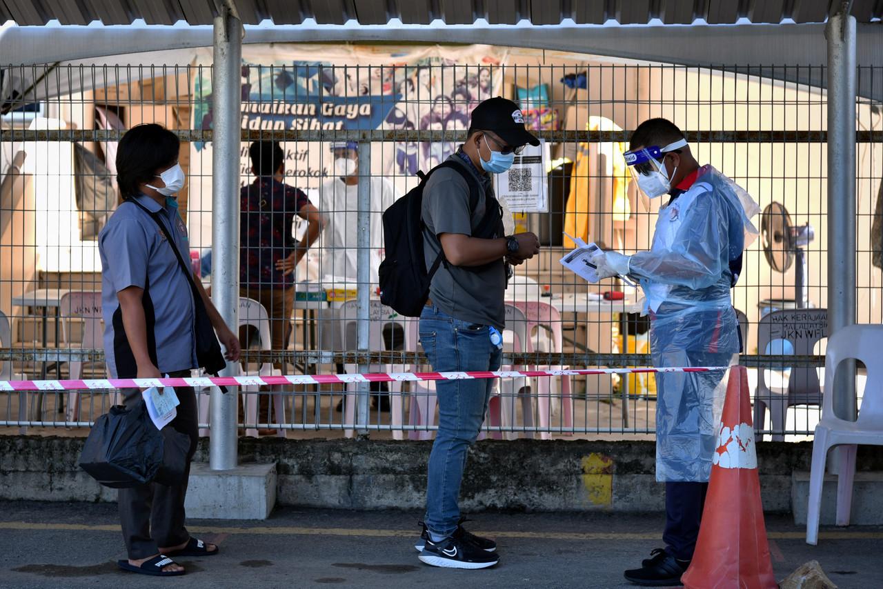 Melaka merekodkan Rt kedua tertinggi pada 1.28. Gambar: Bernama