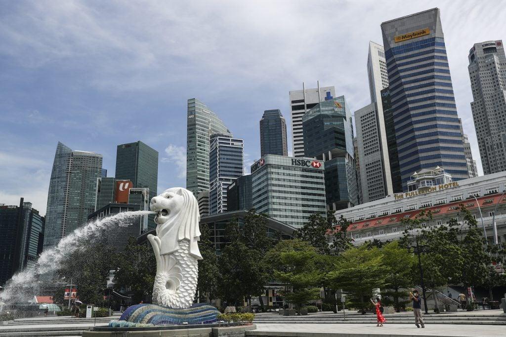 Other than boosting water independence for the country, the new plant will also be able to help Singapore use its energy resources more efficiently. Photo: AP