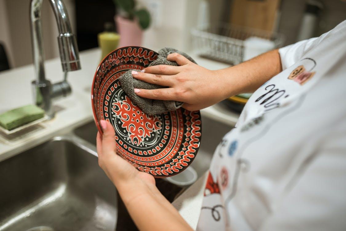 Under China's new civil code, divorcing spouses have the right for the first time to request compensation if they bore more responsibilities at home. Photo: Pexels