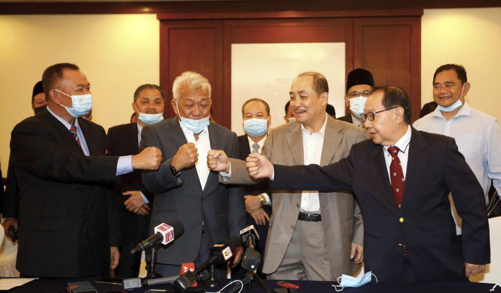 Pentadbiran Sabah yang diketuai Hajiji Noor disarankan untuk melaksanakan lanjutan moratorium secara automatik bagi membantu mereka yang terjejas akibat Covid-19. Gambar: Bernama