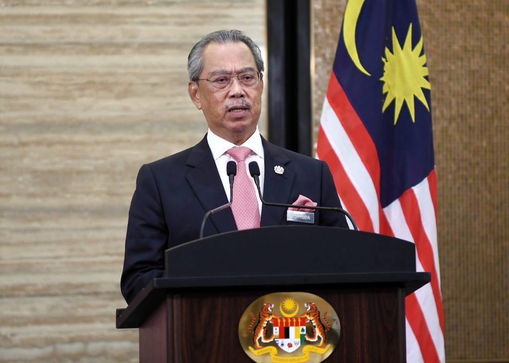 Muhyiddin berkata Malaysia perlu mengubah pendekatan menjadi seuah negara pengeksport global. Gambar: Bernama