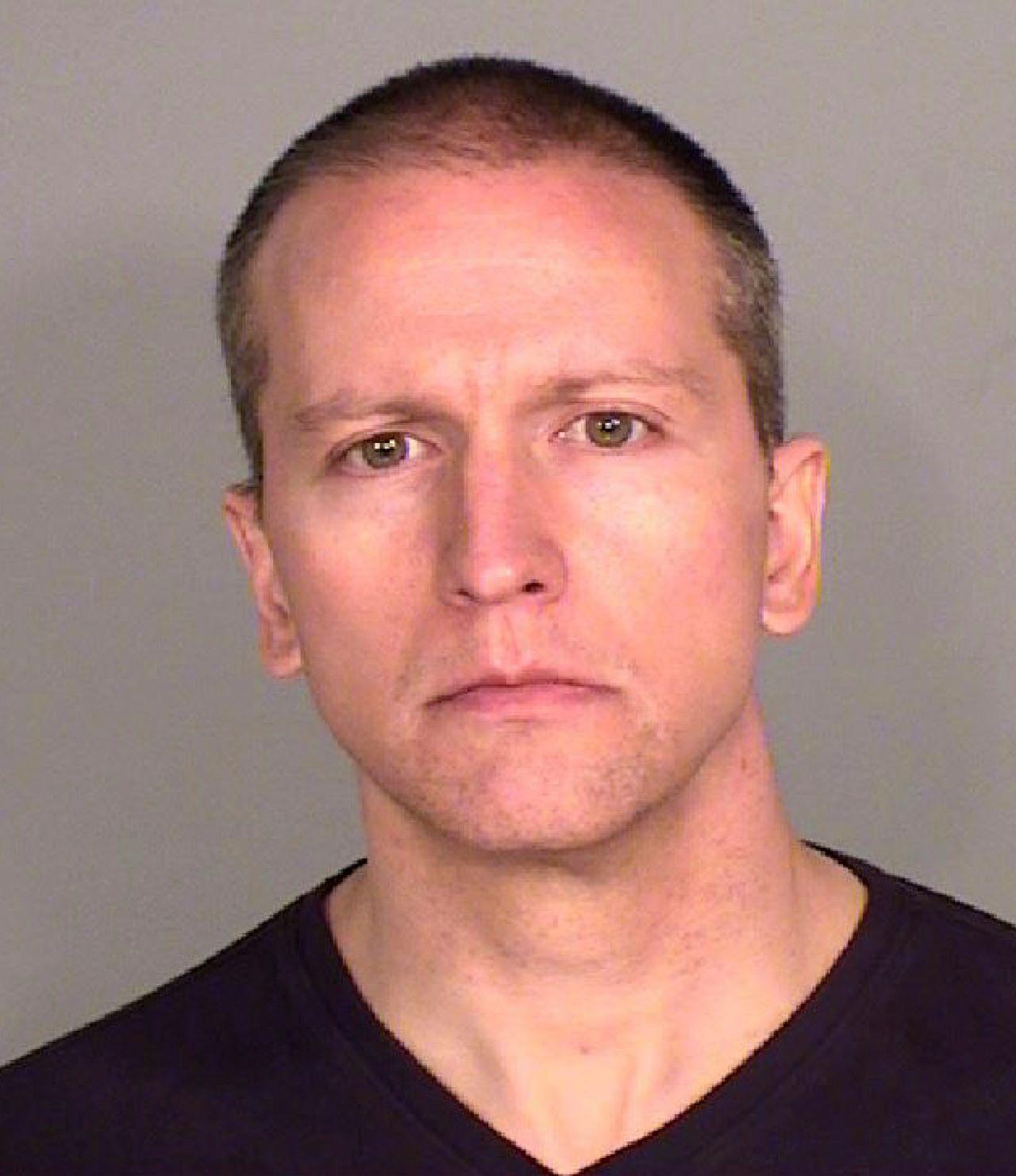 This file photo provided by the Ramsey County, Minneapolis, Sheriff's Office shows former Minneapolis police officer Derek Chauvin, who was arrested on May 29, 2020, in the death of George Floyd. Chauvin is charged with second-degree murder and manslaughter. Photo: AP