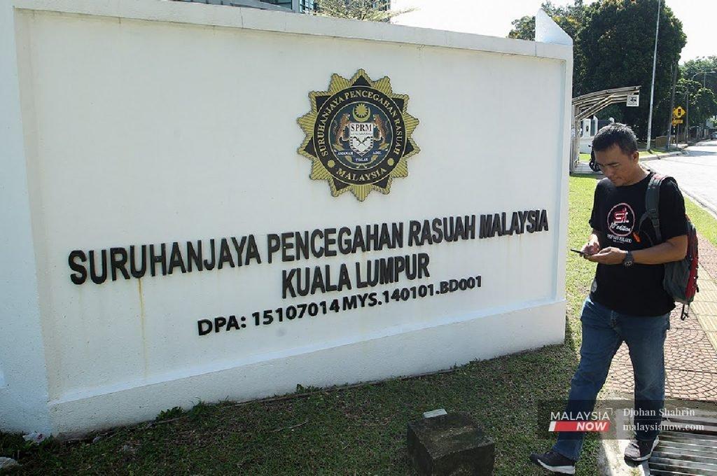 Section 17A of the MACC Act 2009 (Amendment 2018) states that commercial organisations are liable and can be punished if their employees or associates are involved in corruption crimes.