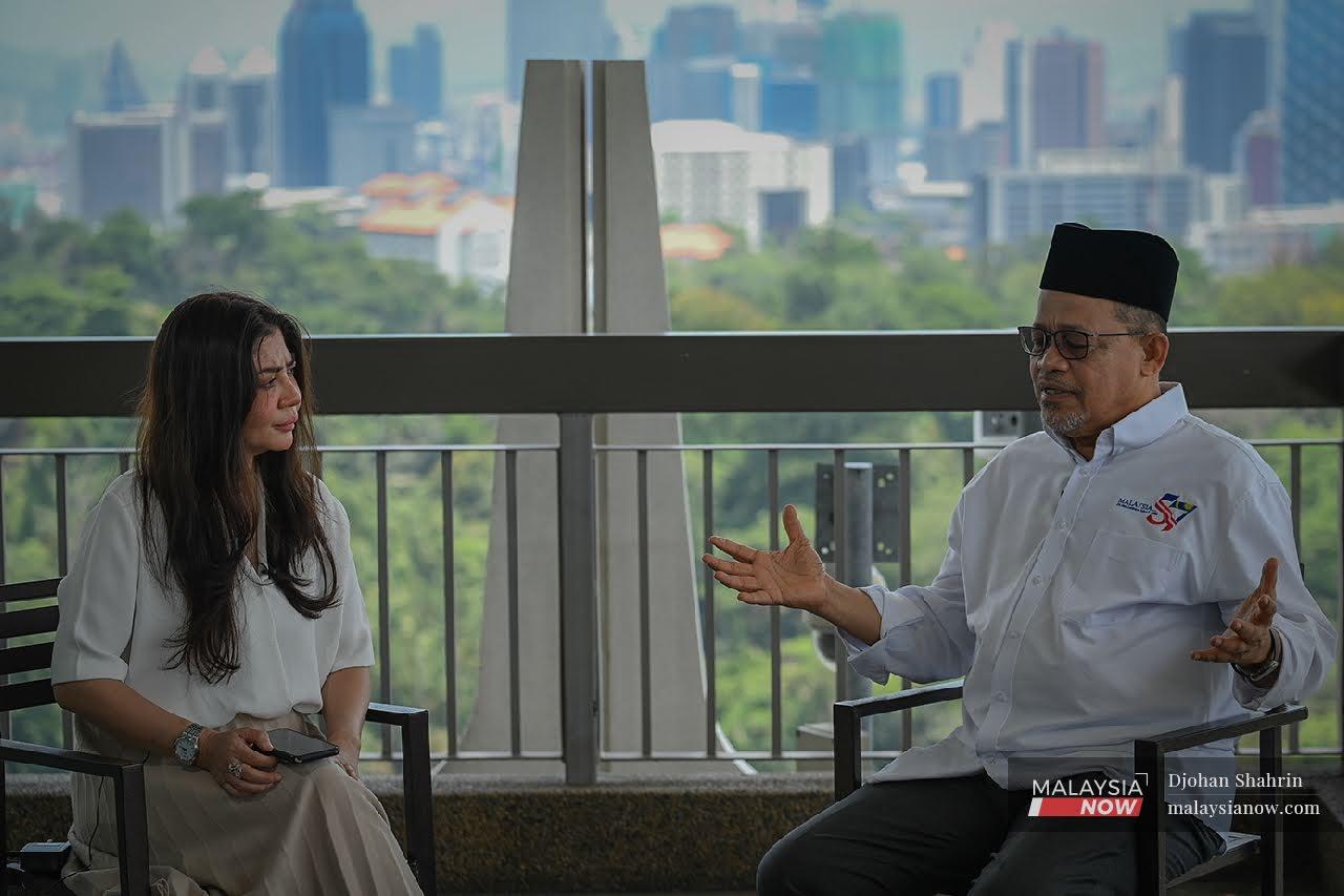 Umno's Arau MP Shahidan Kassim speaks to Dangsuria Zainurdin in an interview in Kuala Lumpur on current affairs programme Talk, Now.