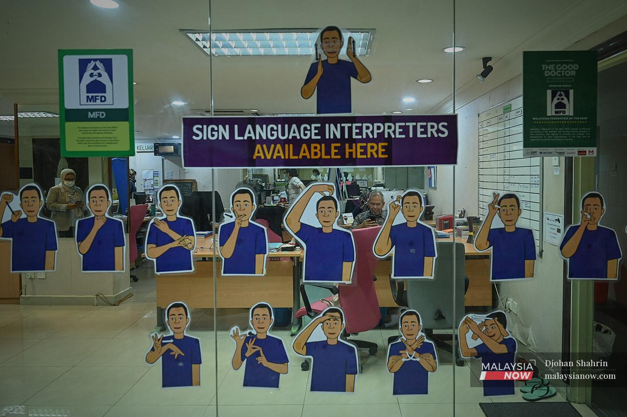 The Malaysian Federation of the Deaf or MFD was formed in December 1997 to help empower the hearing impaired. Its efforts include holding sign language courses and raising awareness about the challenges and needs of the deaf community.