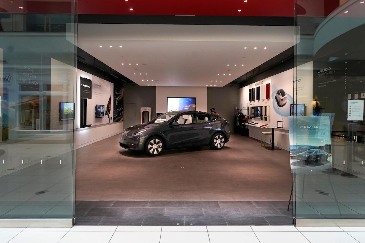 A Tesla Model Y Long Range is displayed at the Tesla Gallery on Feb 24, in Troy, Michigan. Chinese companies like Geely, Xpeng and Baidu are already challenging Tesla in the crowded marketplace offering affordable EVs to Chinese consumers. Photo: AP