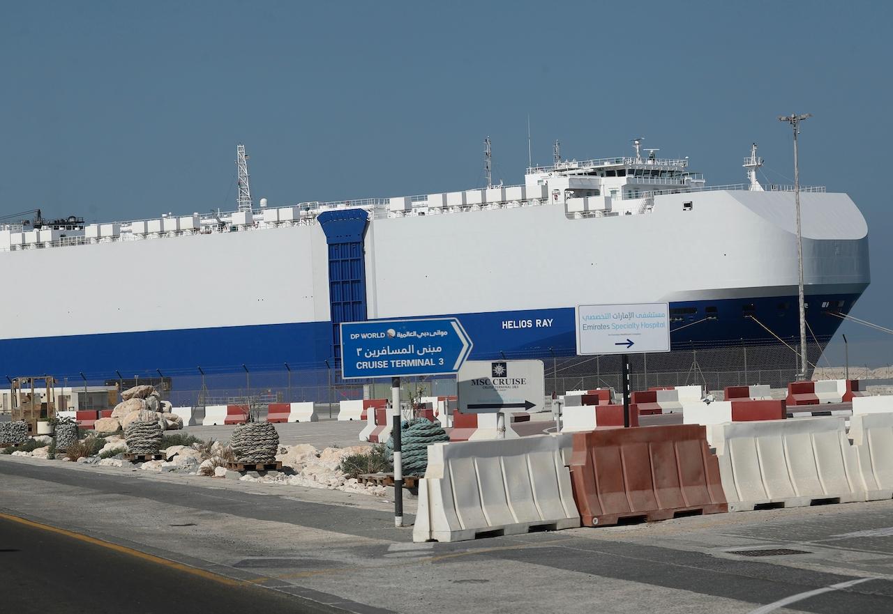 Israeli-owned cargo ship, Helios Ray, sits docked in port after arriving in Dubai, United Arab Emirates, Feb 28, after being damaged by an unexplained blast at the gulf of Oman. Photo: AP