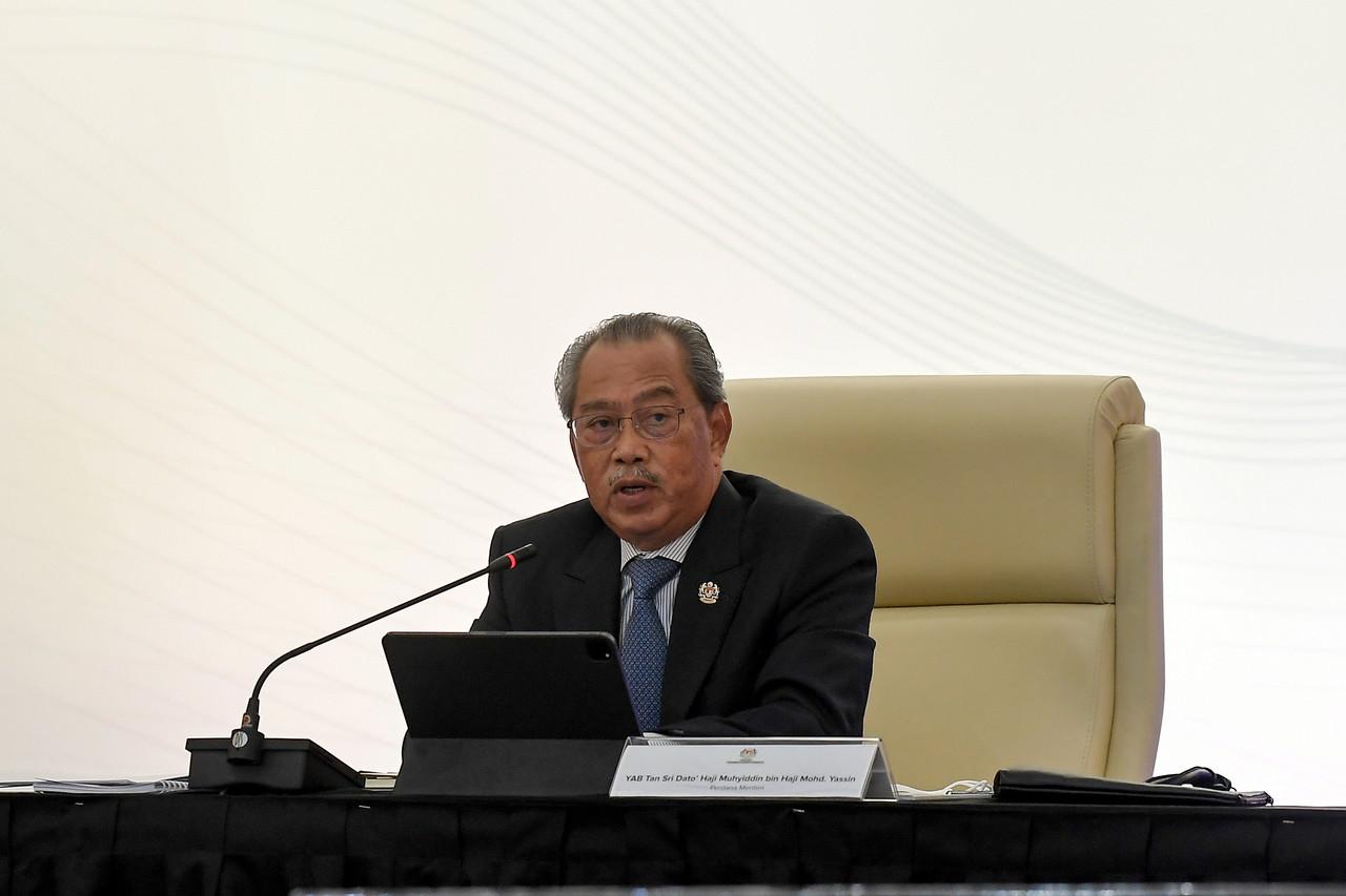 Prime Minister Muhyiddin Yassin speaks at a dialogue session with industries organised by the international trade and industry ministry in Kuala Lumpur today. Photo: Bernama