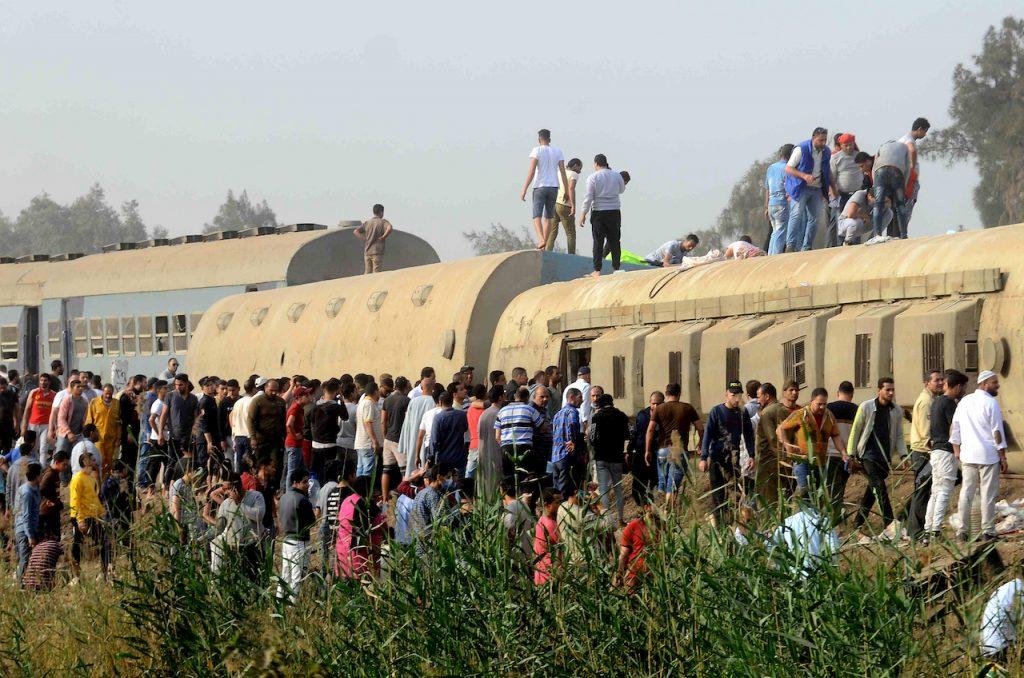 Kemalangan kereta api di Toukh, yang terletak di utara Kaherah, Mesir.