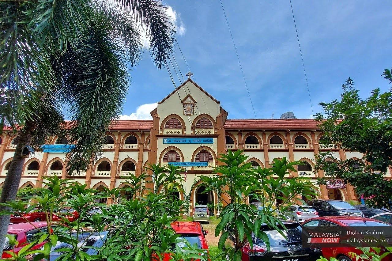 Sekolah Convent Bukit Nanas memiliki sejarah yang panjang sejak 120 tahun lalu.