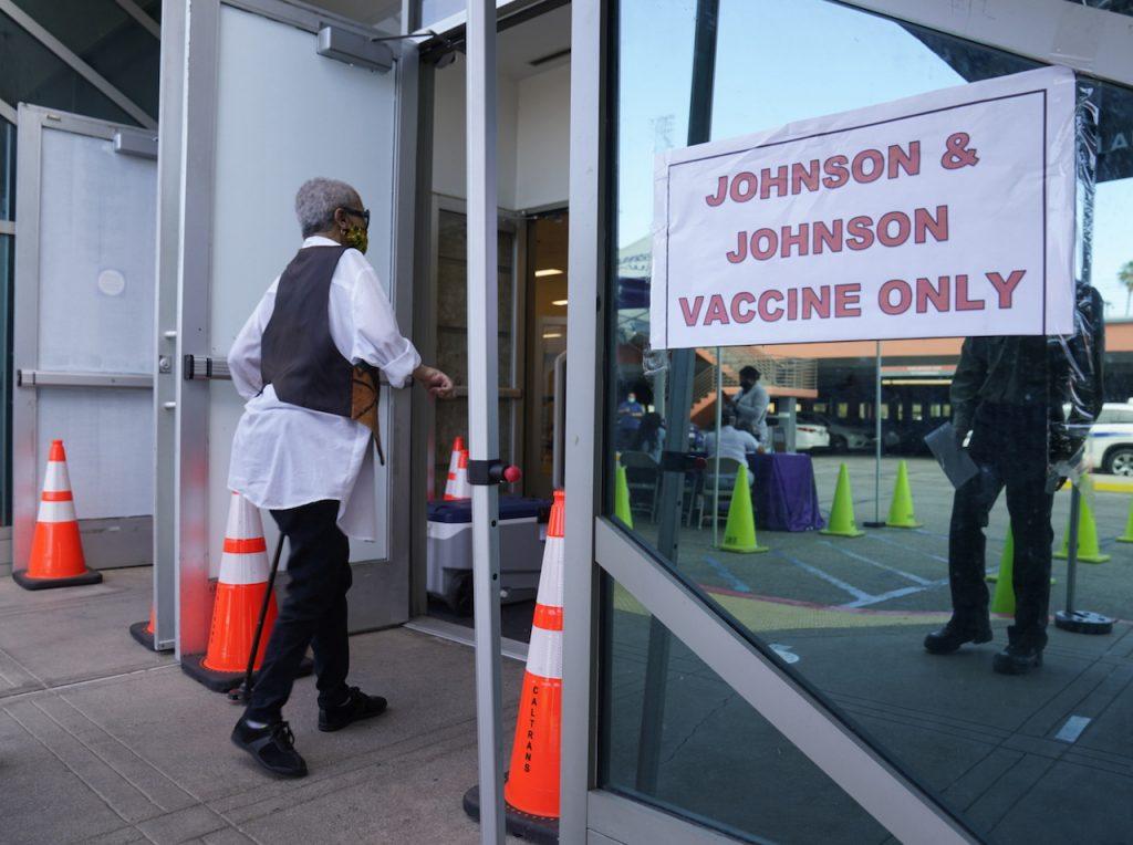 People enter a vaccination centre in Los Angeles on April 1. US health regulators have given the green light for Johnson & Johnson jabs to continue after concerns over blood clots following adminstration of the vaccine. Photo: AP