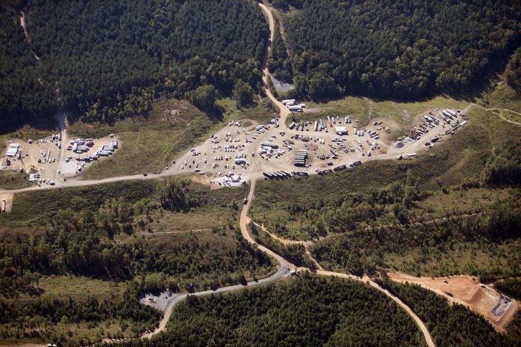 Vehicles are seen near the Colonial Pipeline in Helena, Alabama. The 8,900km pipeline carries 2.5 million barrels a day. Photo: AP