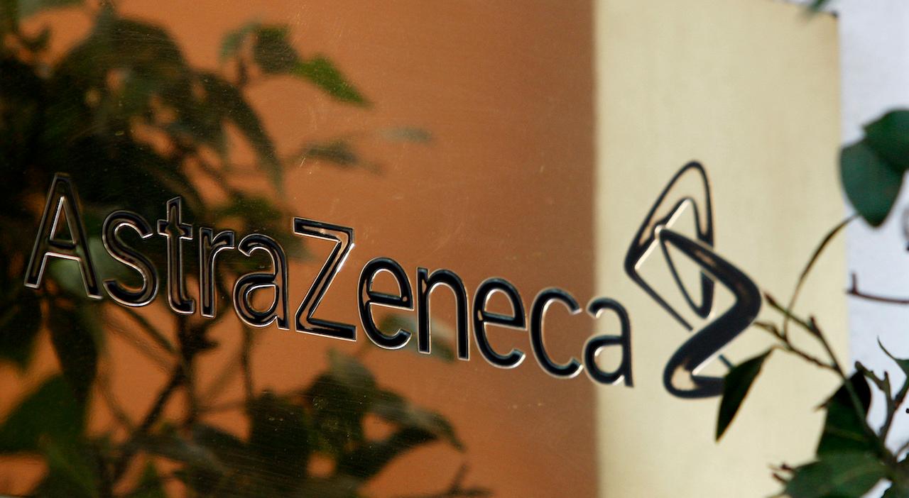 Reflections are seen on a sign outside the global headquarters of AstraZeneca in London, in this Jan 29, 2009 file photo. Photo: AP