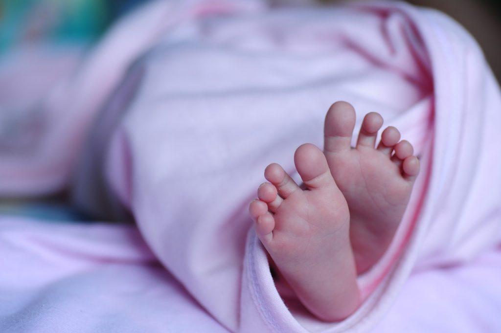 A new law in France will provide access to various fertility procedures, notably in vitro fertilisation and artificial insemination, for all women under the age of 43, with all costs covered by the French health service. Photo: Pexels