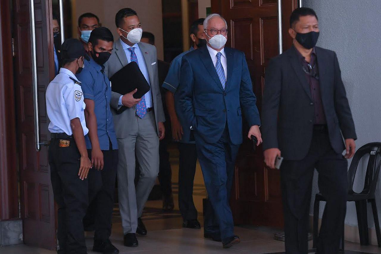 Former prime minister Najib Razak leaves the court complex in Kuala Lumpur today. Photo: Bernama