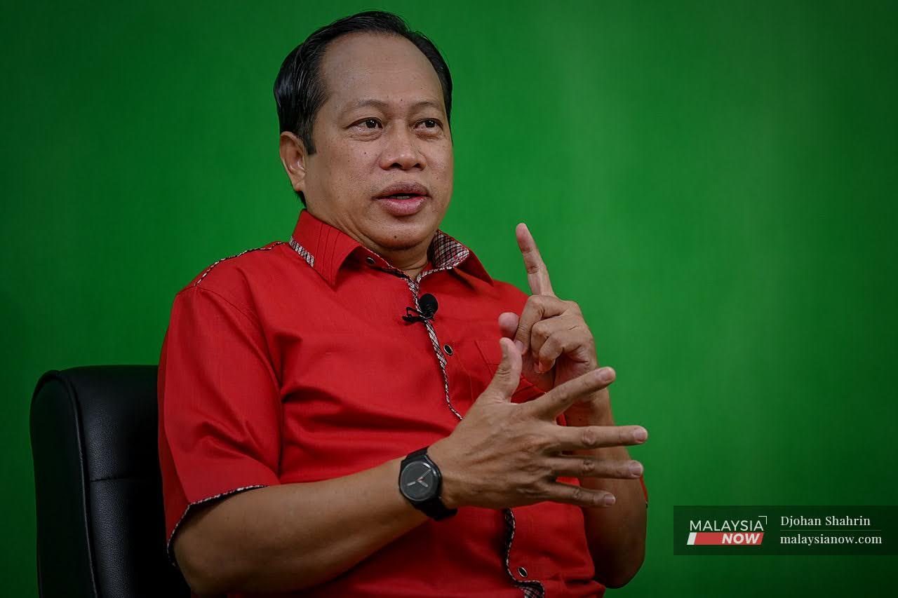 Setiausaha Agung Umno Ahmad Maslan.