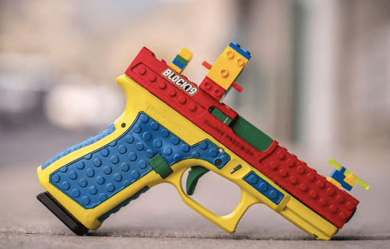 block19-gun-lego-insta