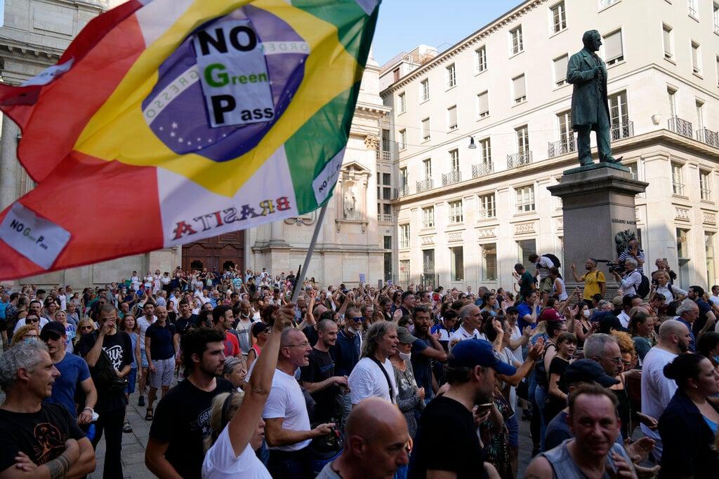 People stage a protest against the Covid-19 vaccination pass, in Milan, Italy, July 24. Photo: AP
