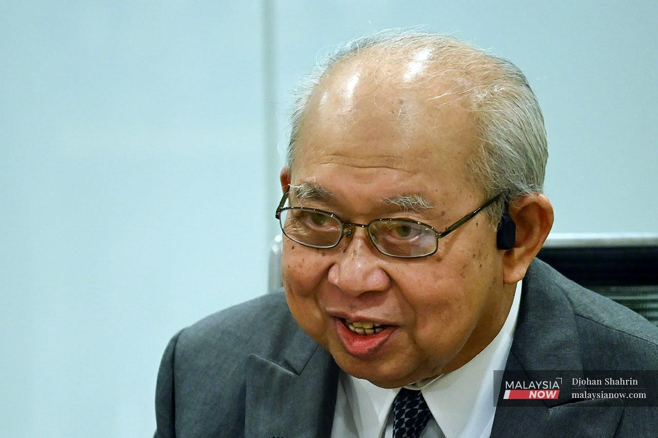 Ahli Parlimen Gua Musang Tengku Razaleigh Hamzah.
