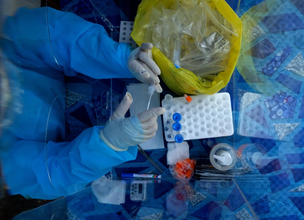 Infections can still occur despite high vaccination rates due to the Delta variant although the number of hospitalisations and severe infections are reduced, says Greater Klang Valley Special Task Force commander Dr Chong Chee Kheong. Photo: Bernama