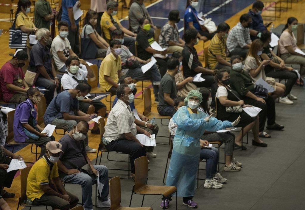 Varian Delta sekurang-kurangnya berjangkit lebih 40 kali ganda berbanding varian Alpha di Thailand, menyumbang lebih 92% jangkitan baru di Bangkok. Gambar: AP