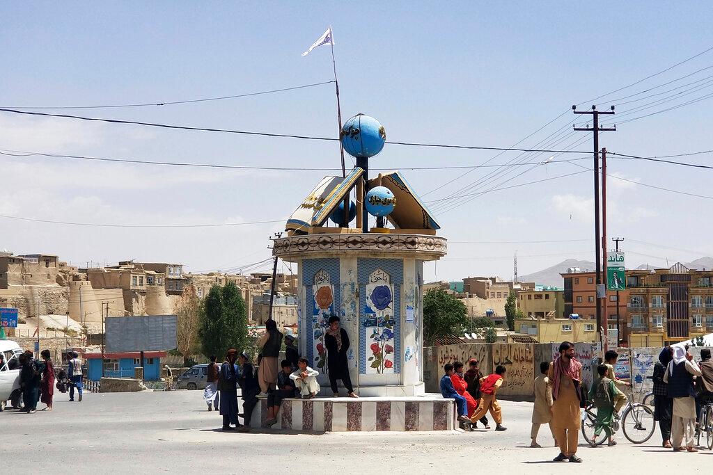 A Taliban flag flies at a square in the city of Ghazni, Afghanistan, after fighting between Taliban and Afghan security forces on Aug 12. Photo: AP